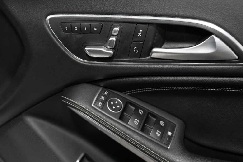 2018 CLA200 Coupe